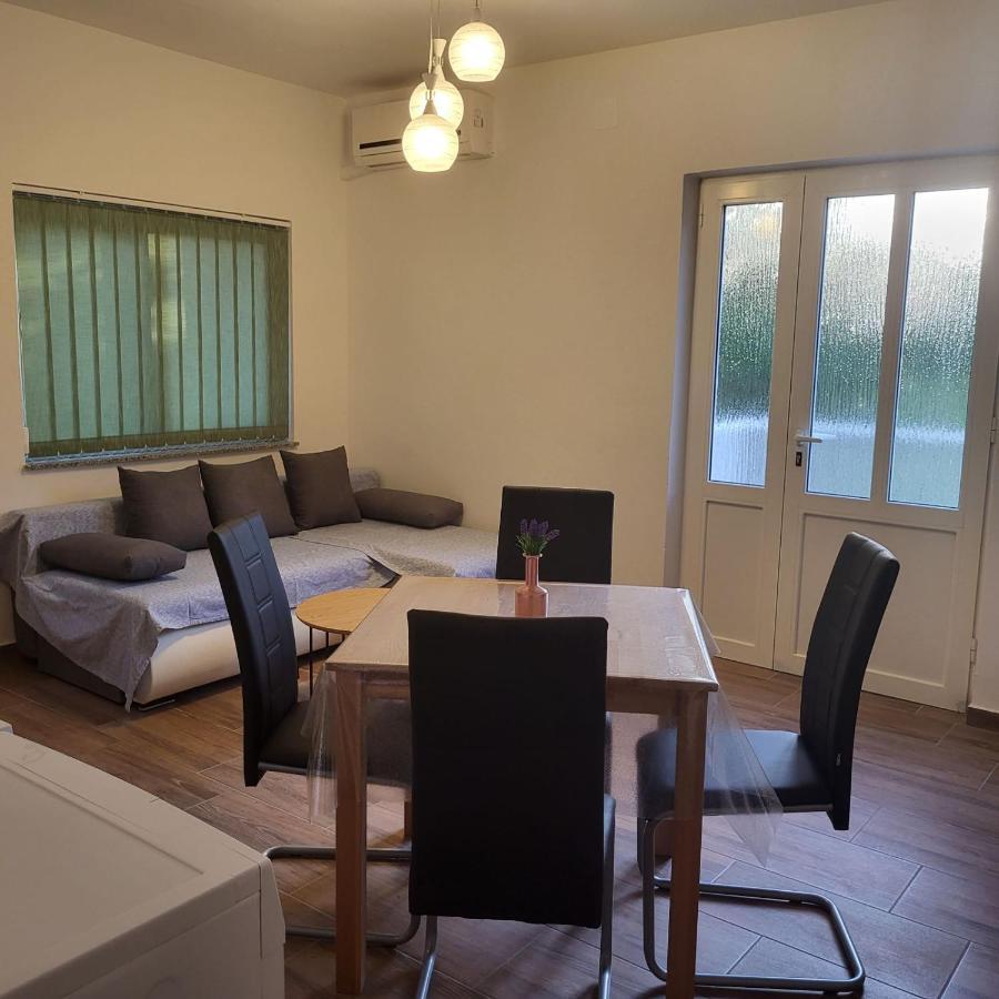 Apartman Padova Banjol المظهر الخارجي الصورة